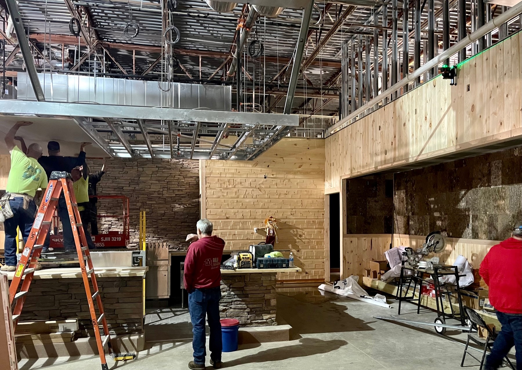 Twin Peaks opening in Boardman in space left vacant by TGI Fridays.