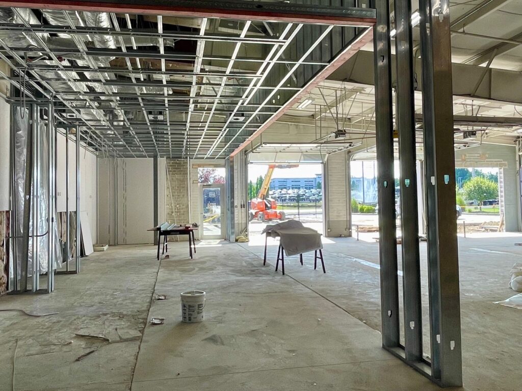 New service area for Ken Ganley Kia.