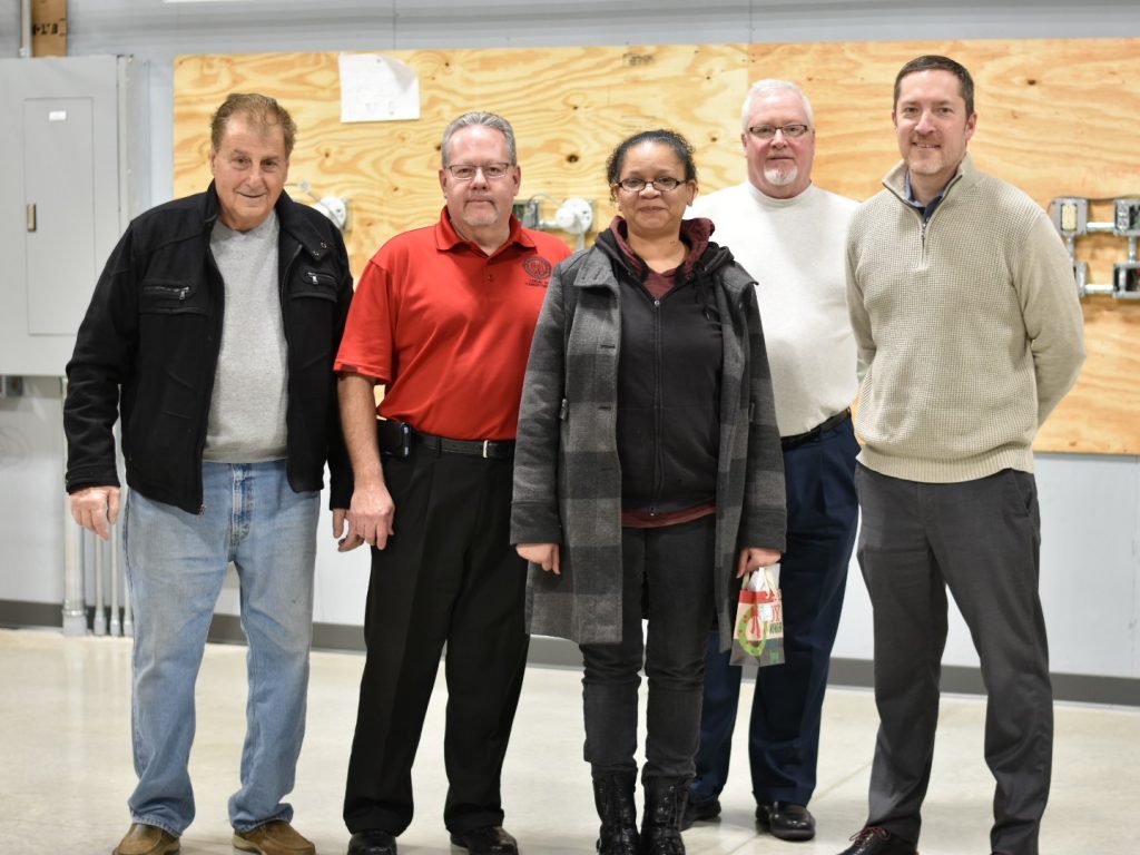 NECA IBEW electricians Christmas donation